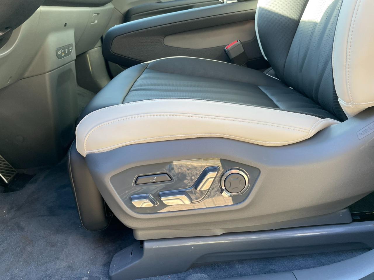 2026 Kia EV9 Land w/GT-Line Photo