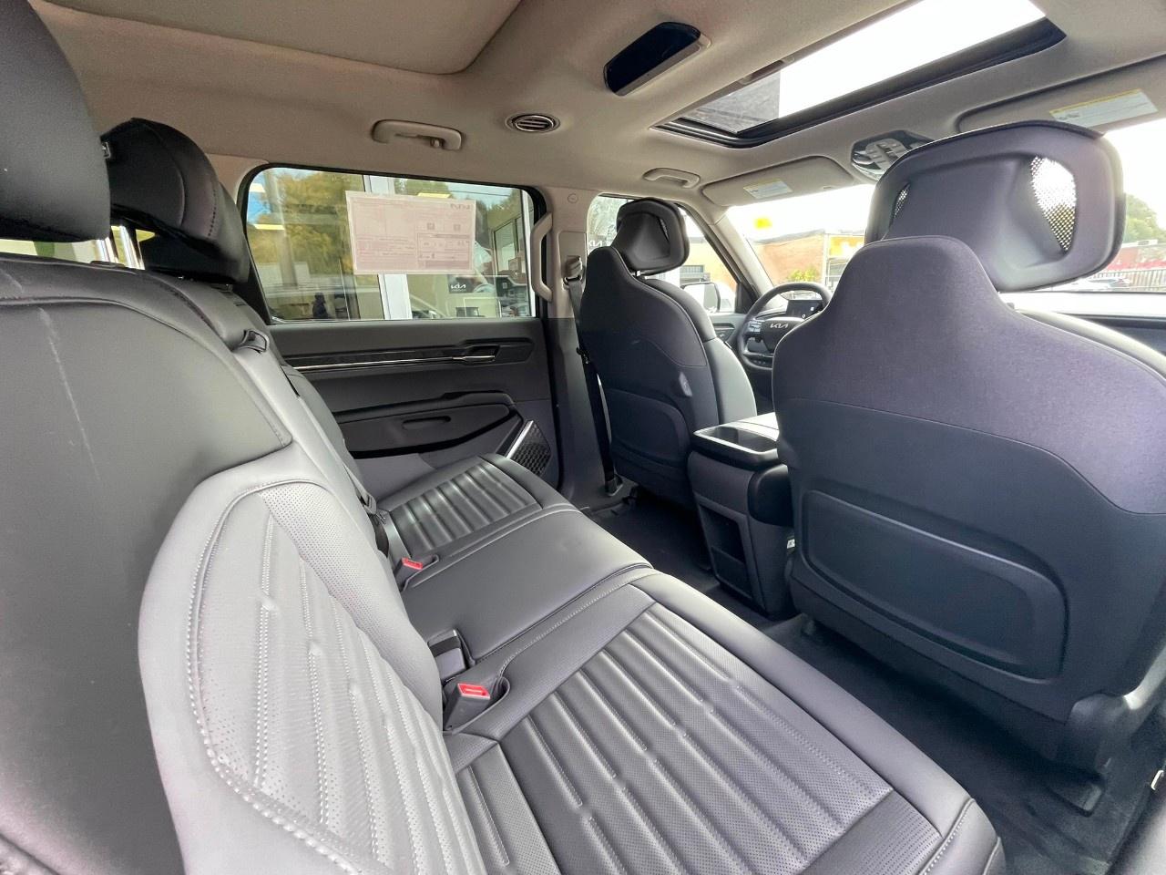 2026 Kia EV9 Land w/Plus Package AWD Photo