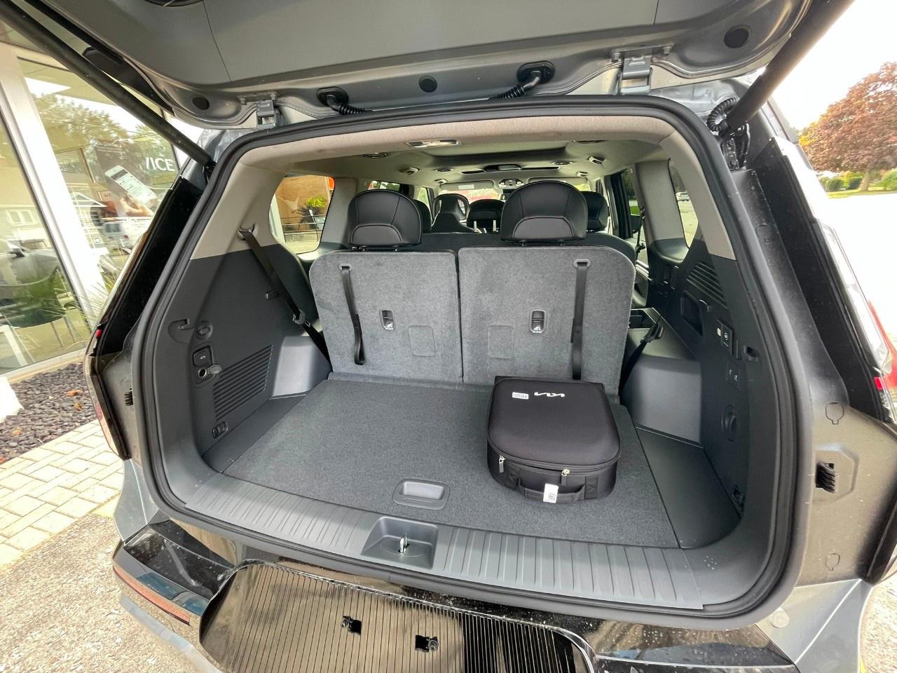 2026 Kia EV9 Land w/Plus Package AWD Photo