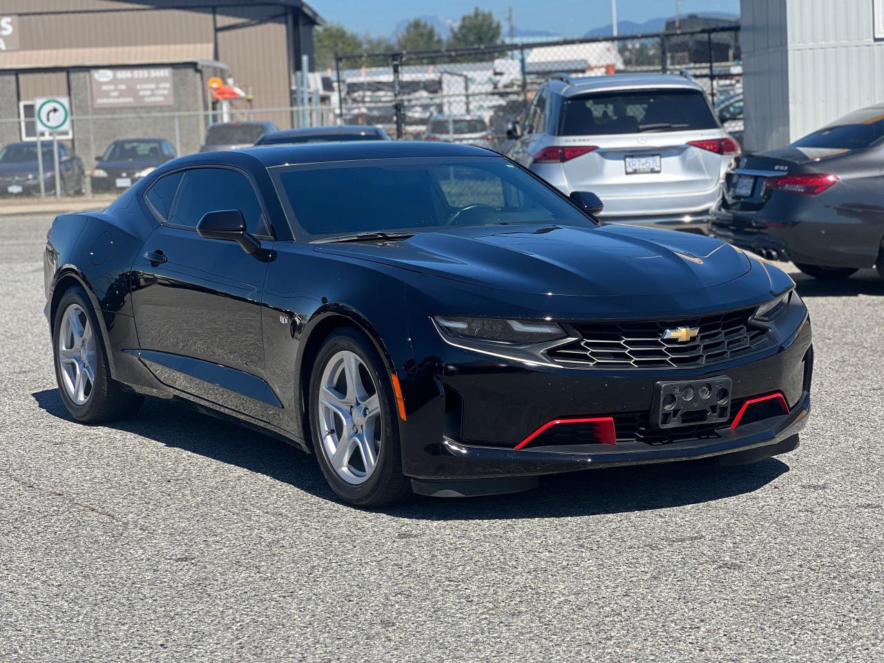 2023 Chevrolet Camaro 1LT - Photo #4