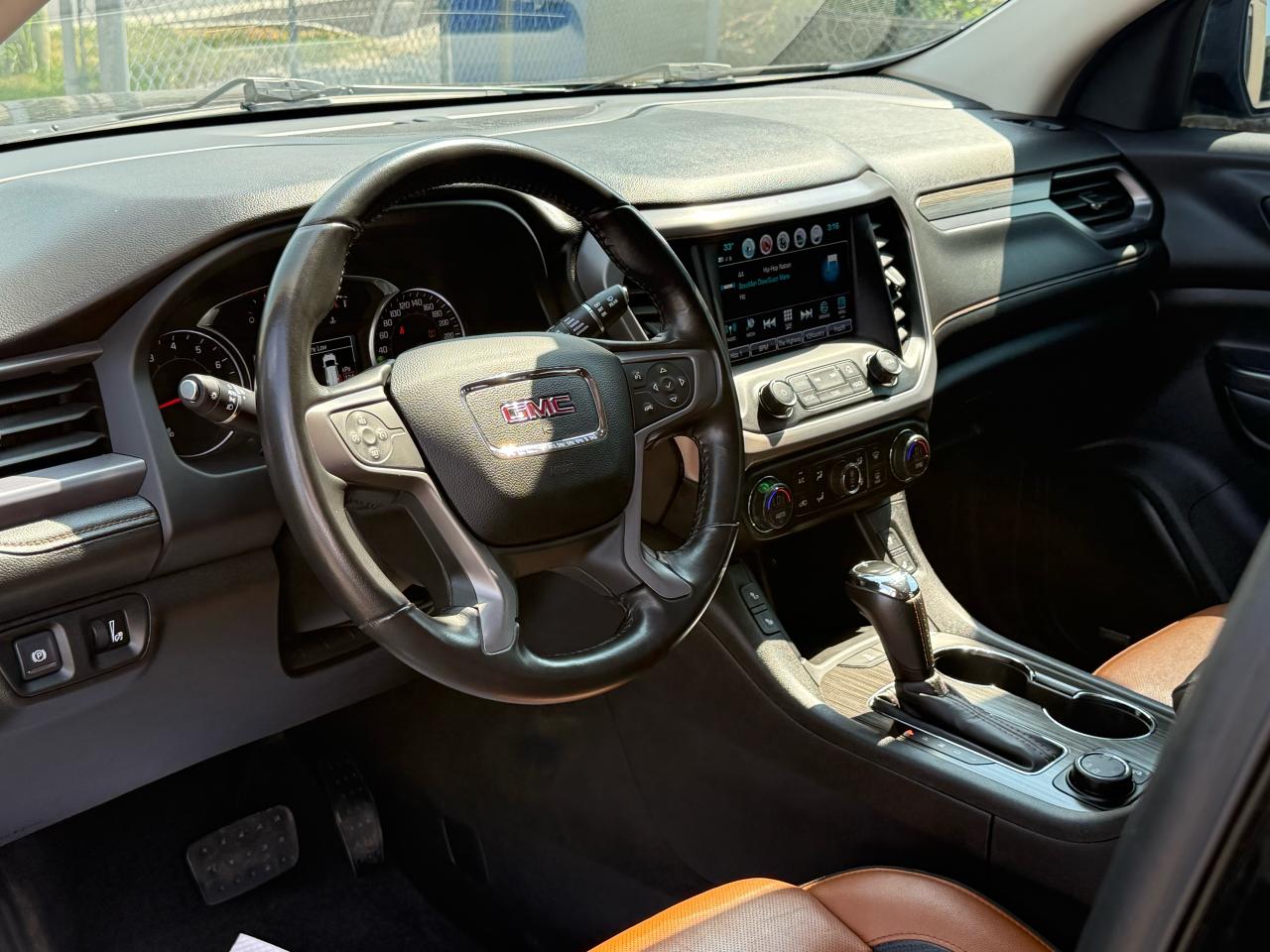 2019 GMC Acadia SLT BLUETOOTH|SUNROOF|BACKUP|LEATHER - Photo #6