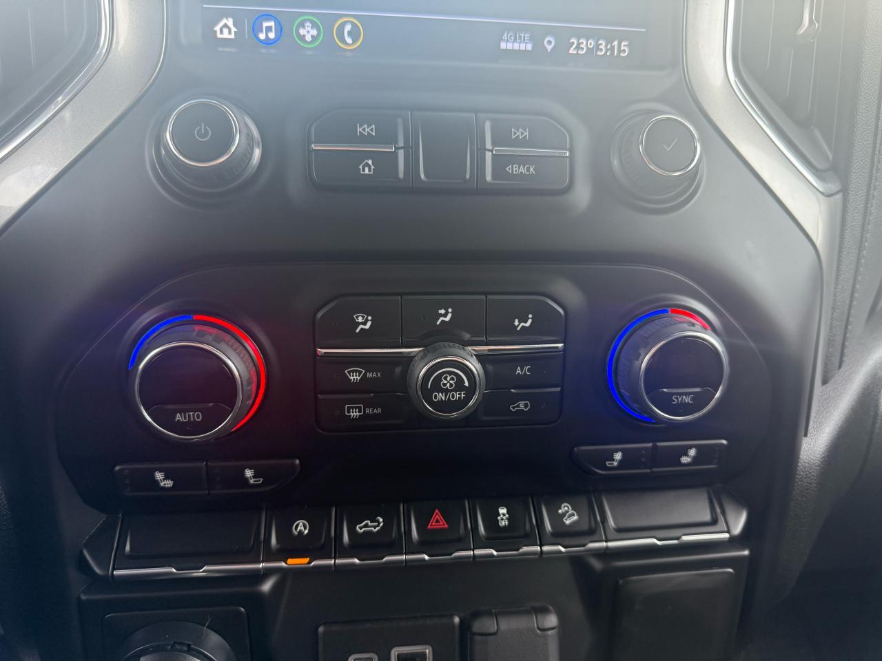 2021 Chevrolet Silverado 1500 RST Photo45