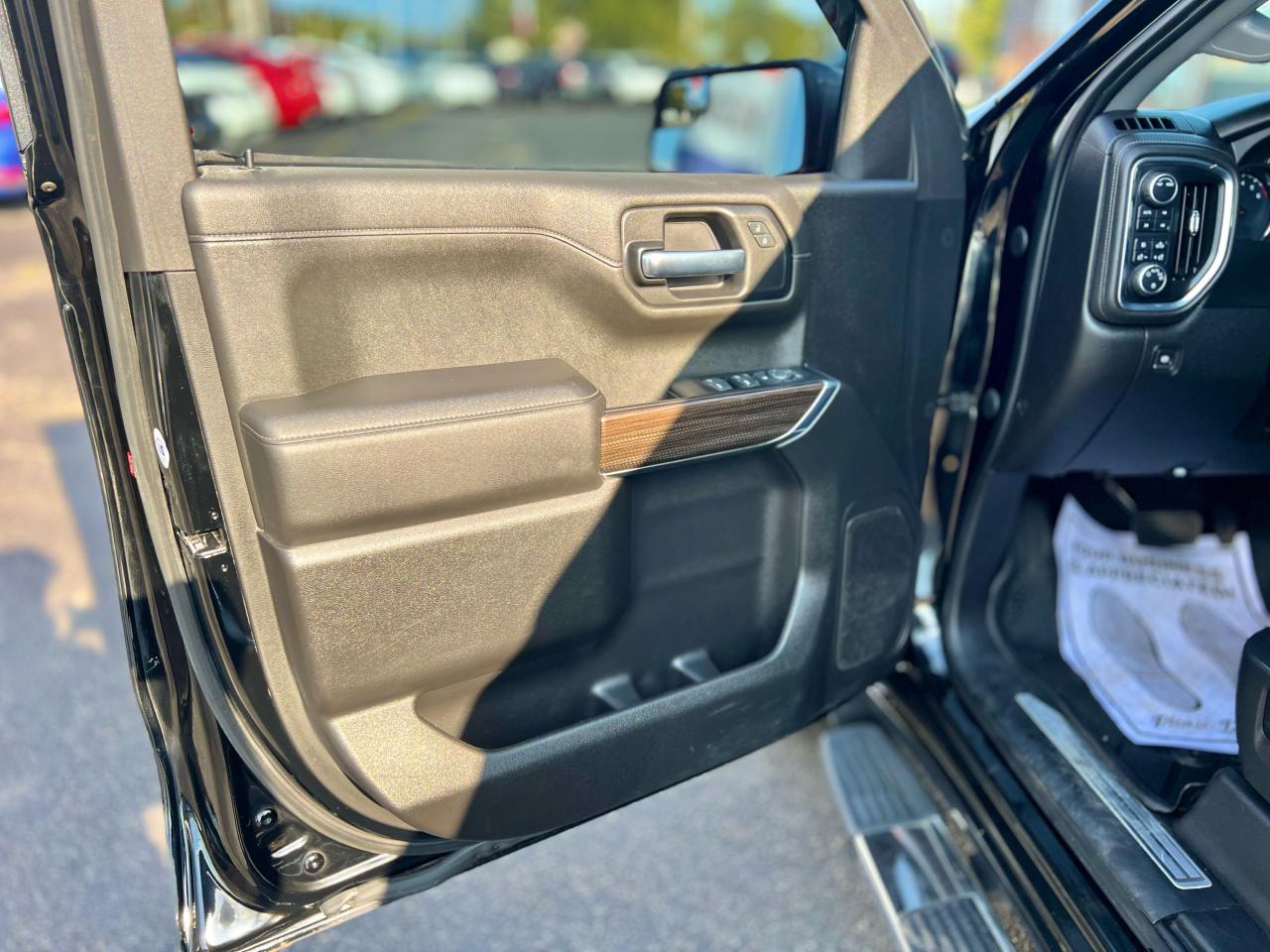 2021 Chevrolet Silverado 1500 RST Photo