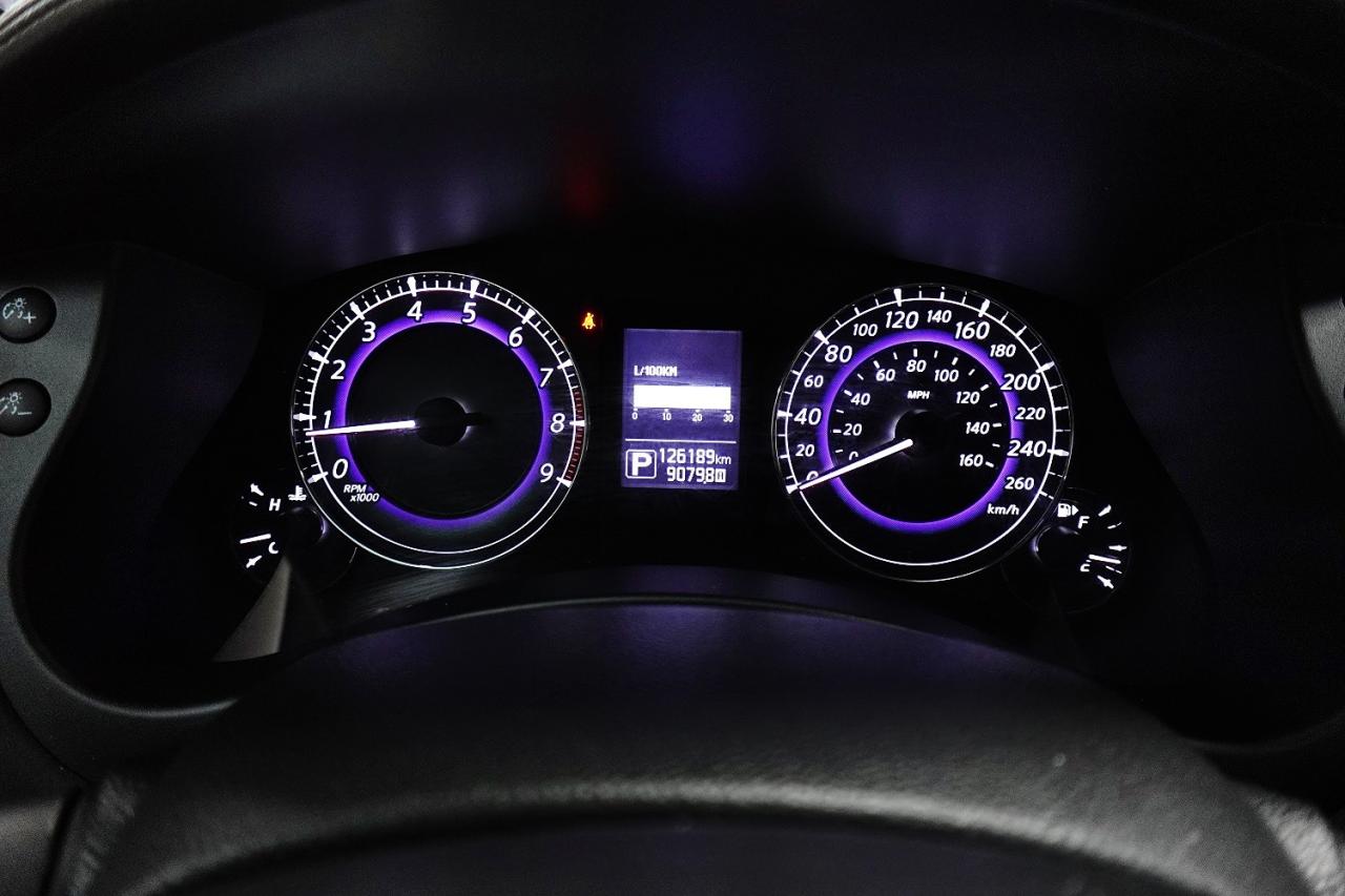 2017 Infiniti QX50 AWD - No Accident, Local Dealer Maintain, 1 Owner - Photo #28