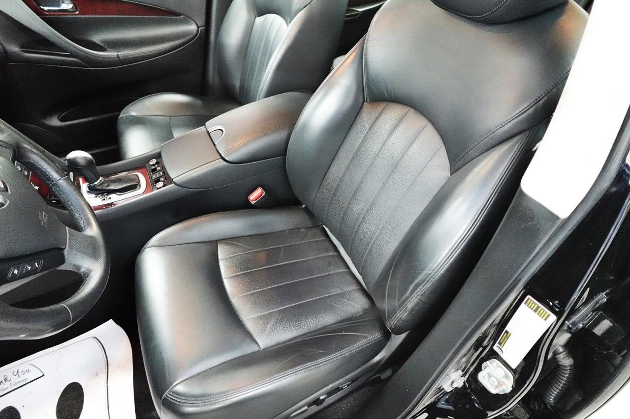 2017 Infiniti QX50 AWD - No Accident, Local Dealer Maintain, 1 Owner - Photo #17