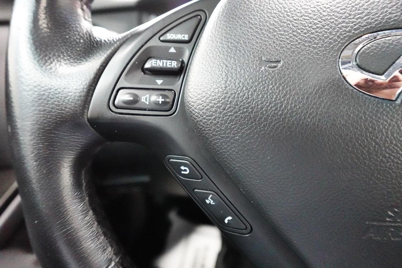 2017 Infiniti QX50 AWD - No Accident, Local Dealer Maintain, 1 Owner - Photo #30