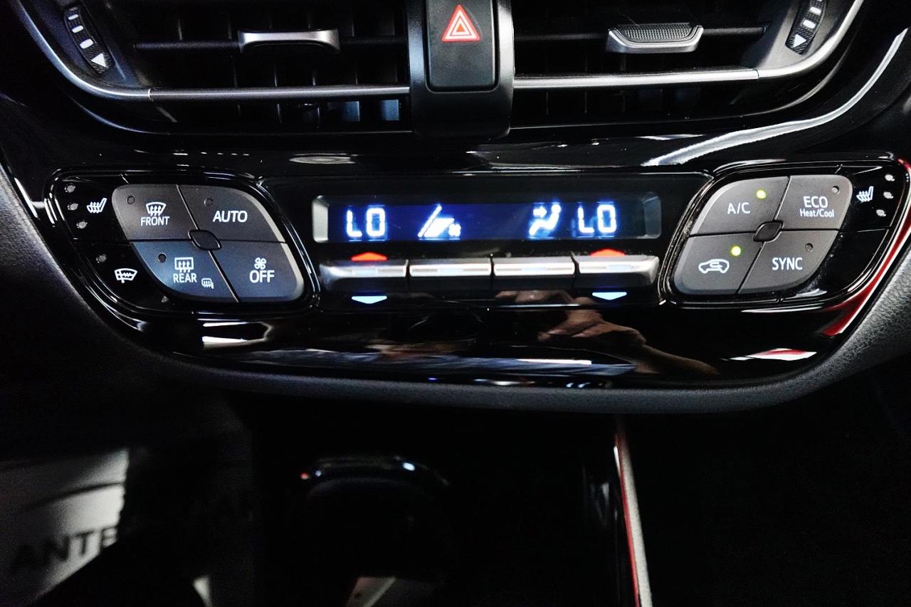 2021 Toyota C-HR XLE Premium- No Accident, Dealer Maintain, 1 Owner - Photo #22