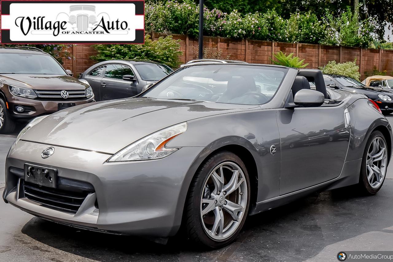 2010 Nissan 370Z 2dr Roadster Manual Touring - Photo #9