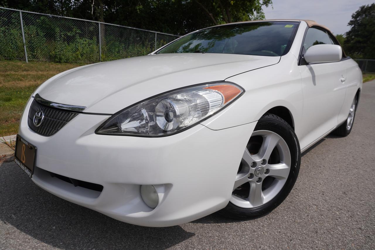 2006 Toyota Camry Solara SLE V6 CONVERTIBLE / STUNNING COMBO /WELL SERVICED