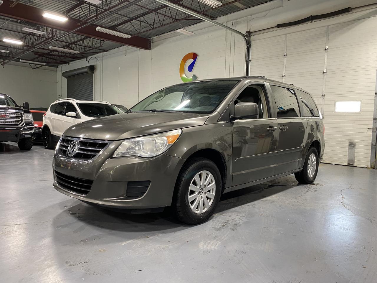 Used 2010 Volkswagen Routan Comfortline for sale in North York, ON