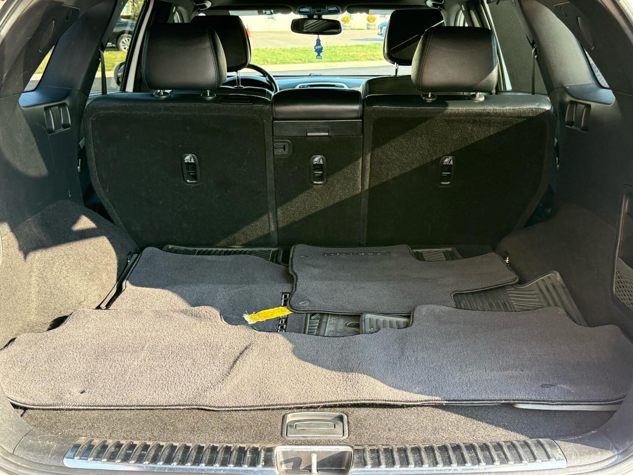 2016 Kia Sorento 2.0L Turbo SX - Photo #12