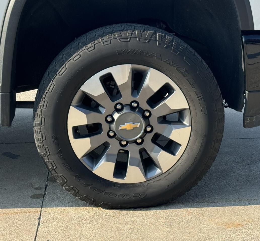 2024 Chevrolet Silverado 2500 Custom Photo