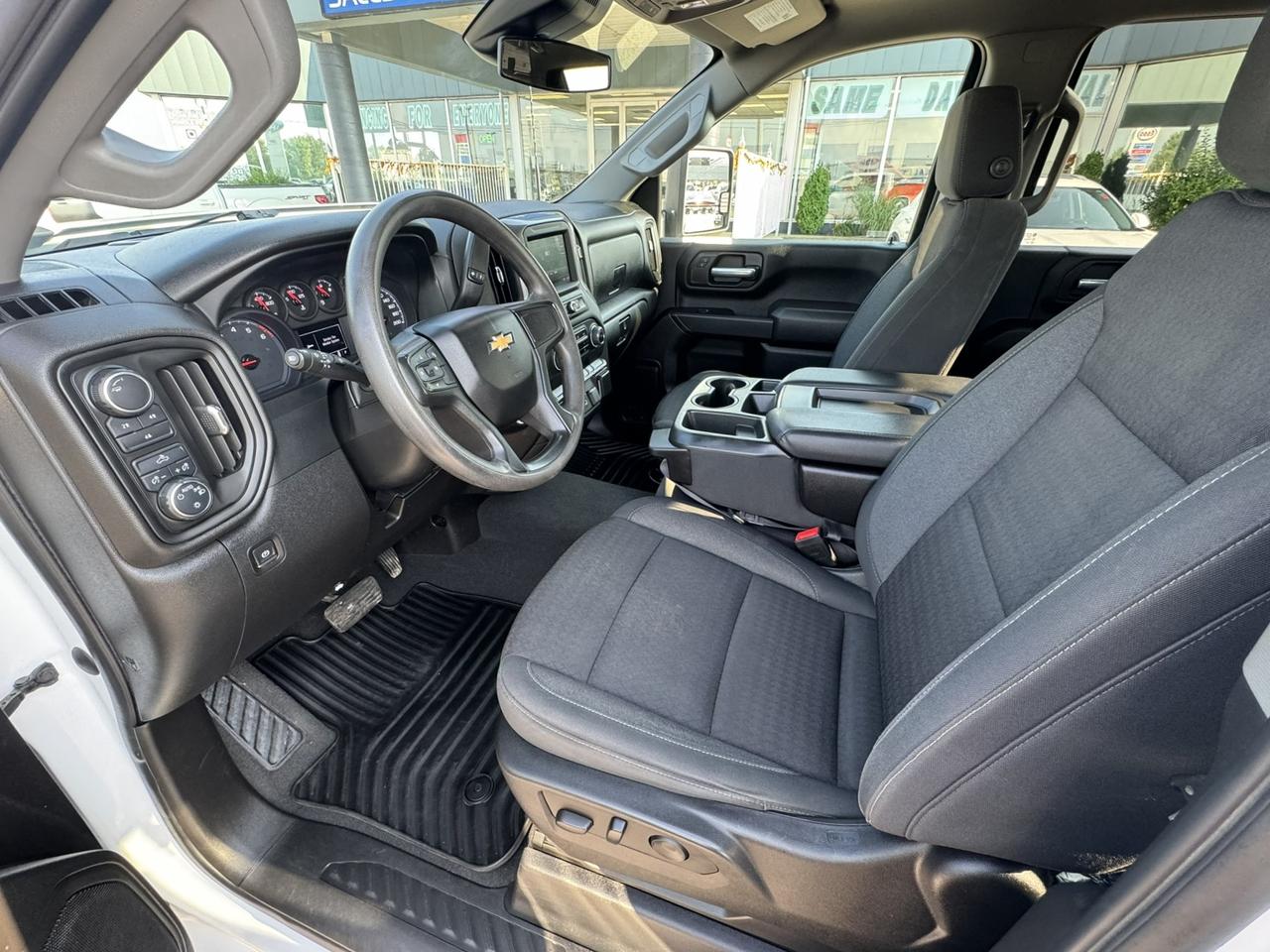 2024 Chevrolet Silverado 2500 Custom Photo