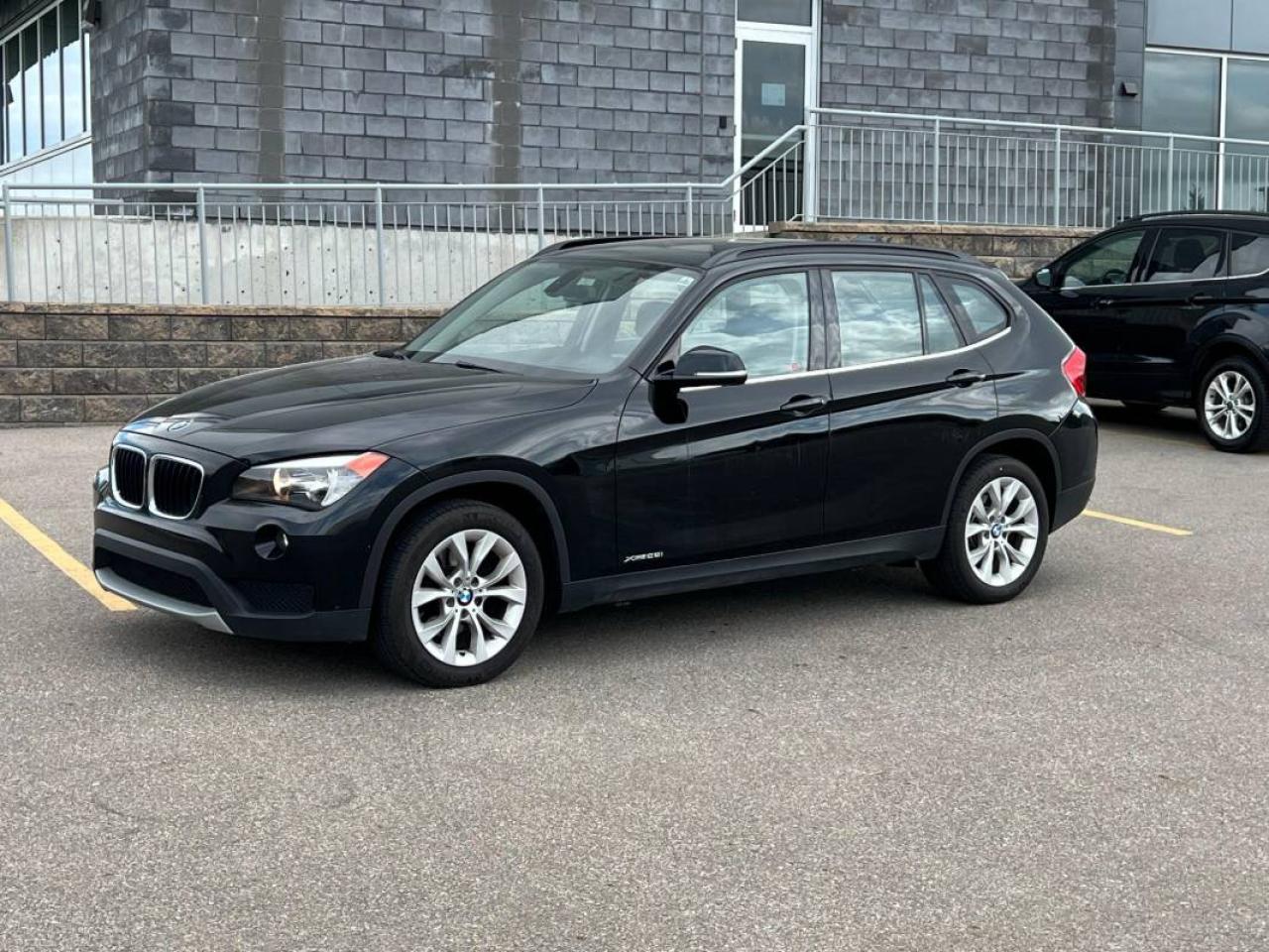 Used 2014 BMW X1 xDrive28i for sale in Calgary, AB