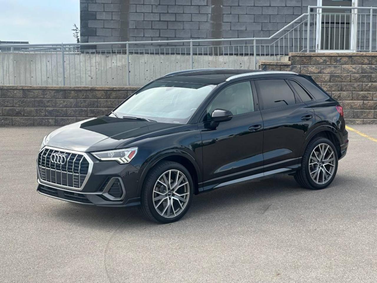 Used 2019 Audi Q3 S-Line Quattro Prestige for sale in Calgary, AB