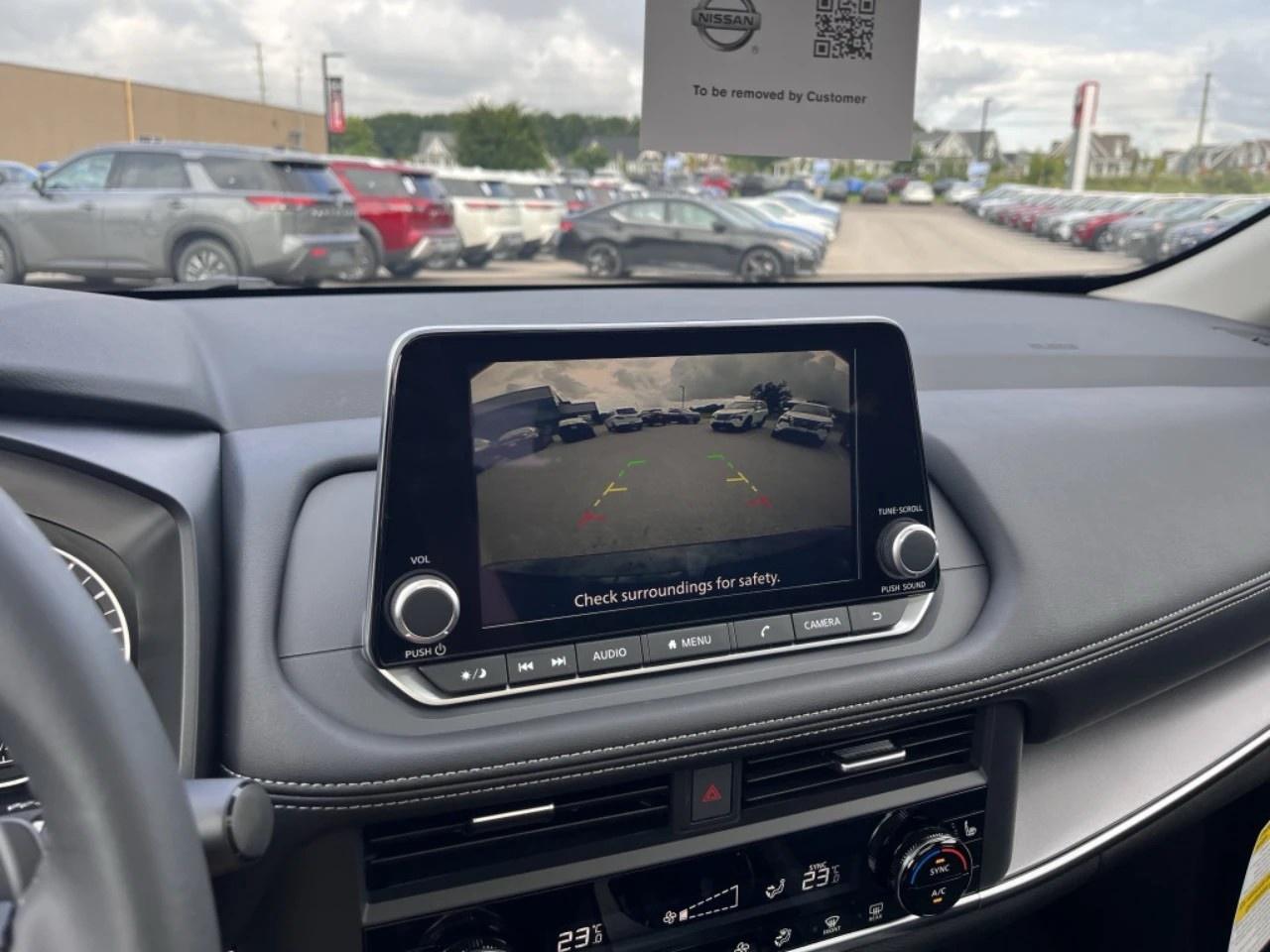 2026 Nissan Rogue AWD SV Moonroof Photo
