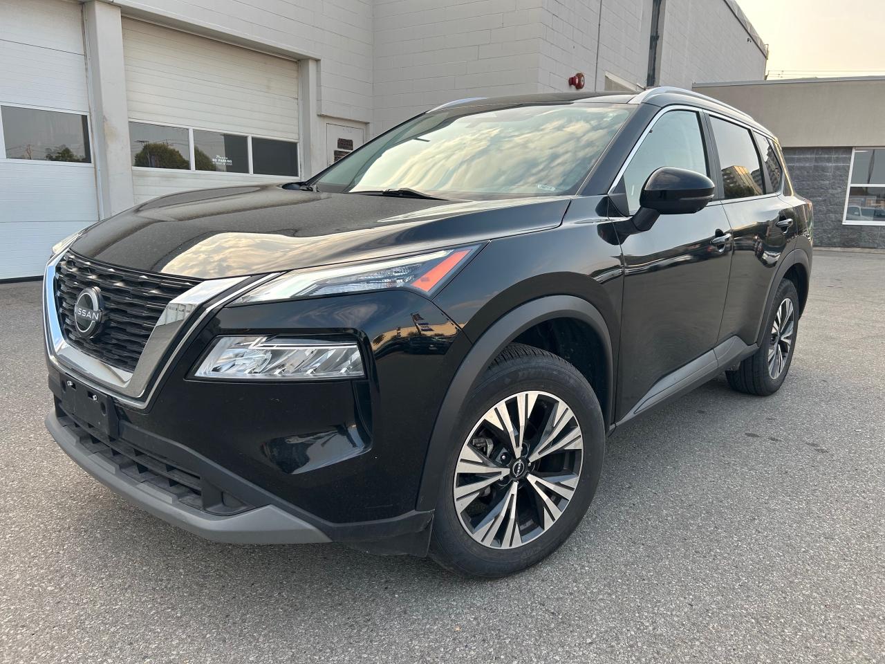 Used 2023 Nissan Rogue SV Moonroof No Accidents | Moonroof | Adaptive Cruise for sale in Kitchener, ON