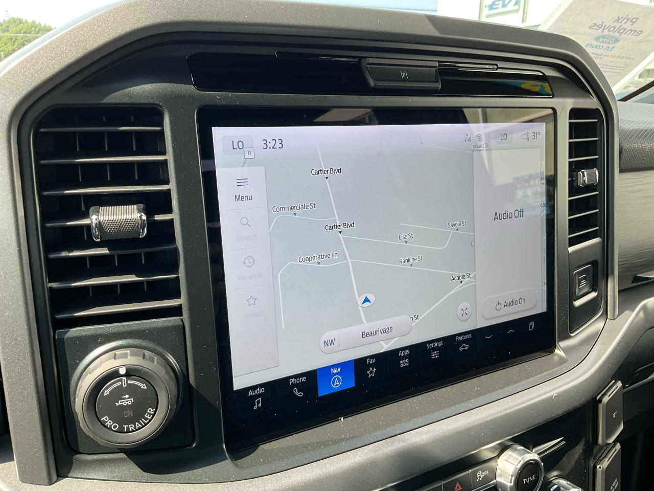 2025 Ford F-150 XLT Photo5