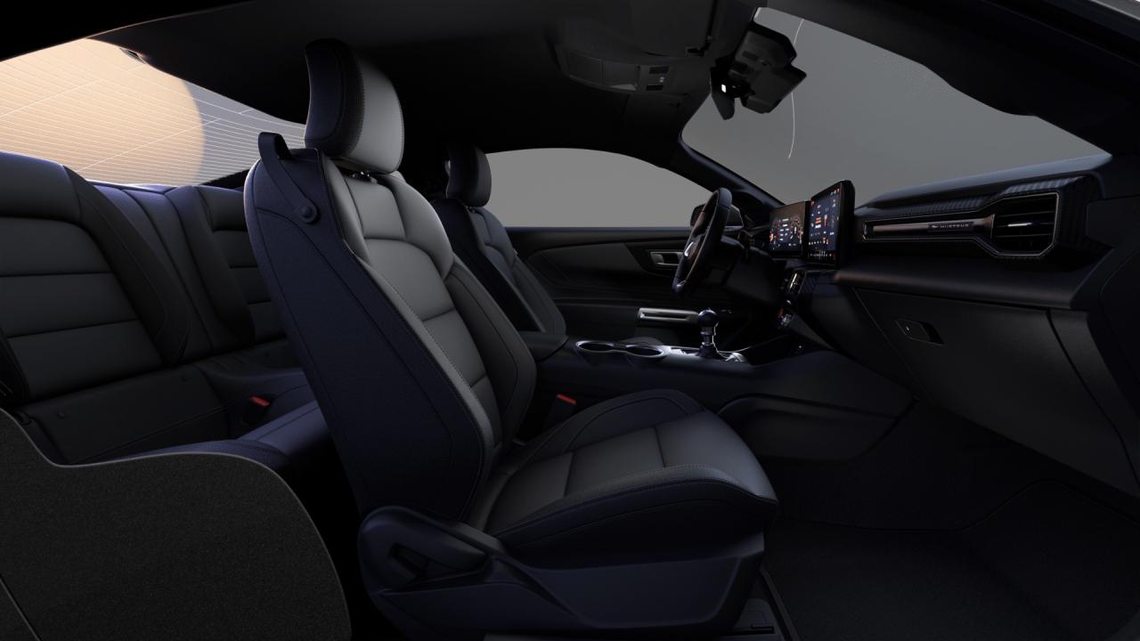 2025 Ford Mustang GT Fastback Photo5