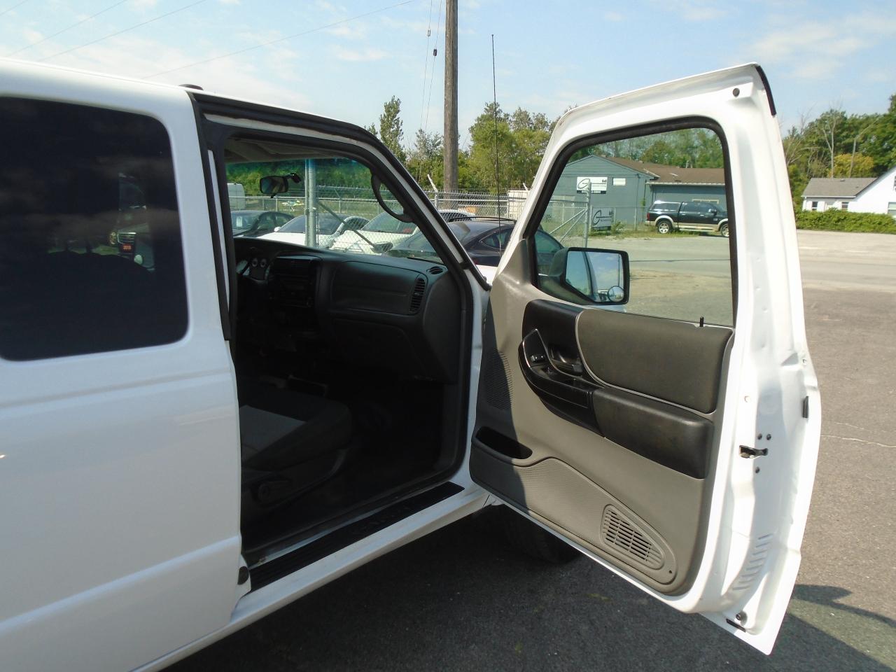 2011 Ford Ranger 4WD SuperCab 126  Sport - Photo #17