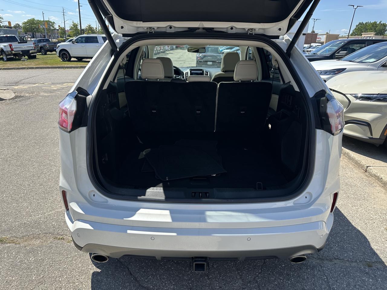 2024 Ford Edge Titanium Photo