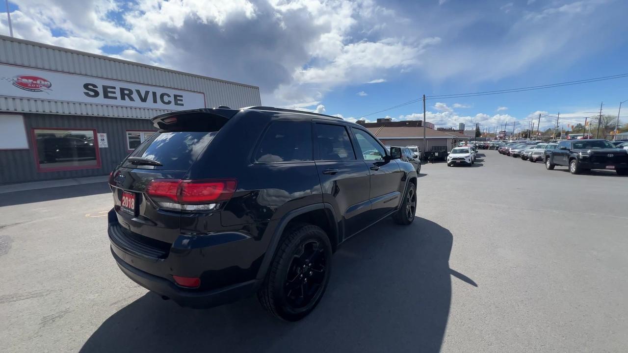 2018 Jeep Grand Cherokee UPLAND | 4X4 | SUNROOF | HTD SEATS | REMOTE START Photo