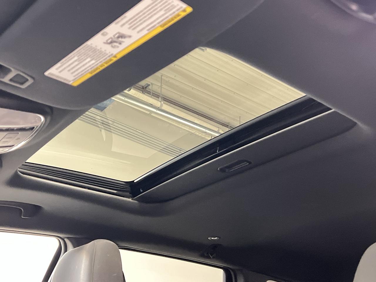 2018 Jeep Grand Cherokee UPLAND | 4X4 | SUNROOF | HTD SEATS | REMOTE START Photo