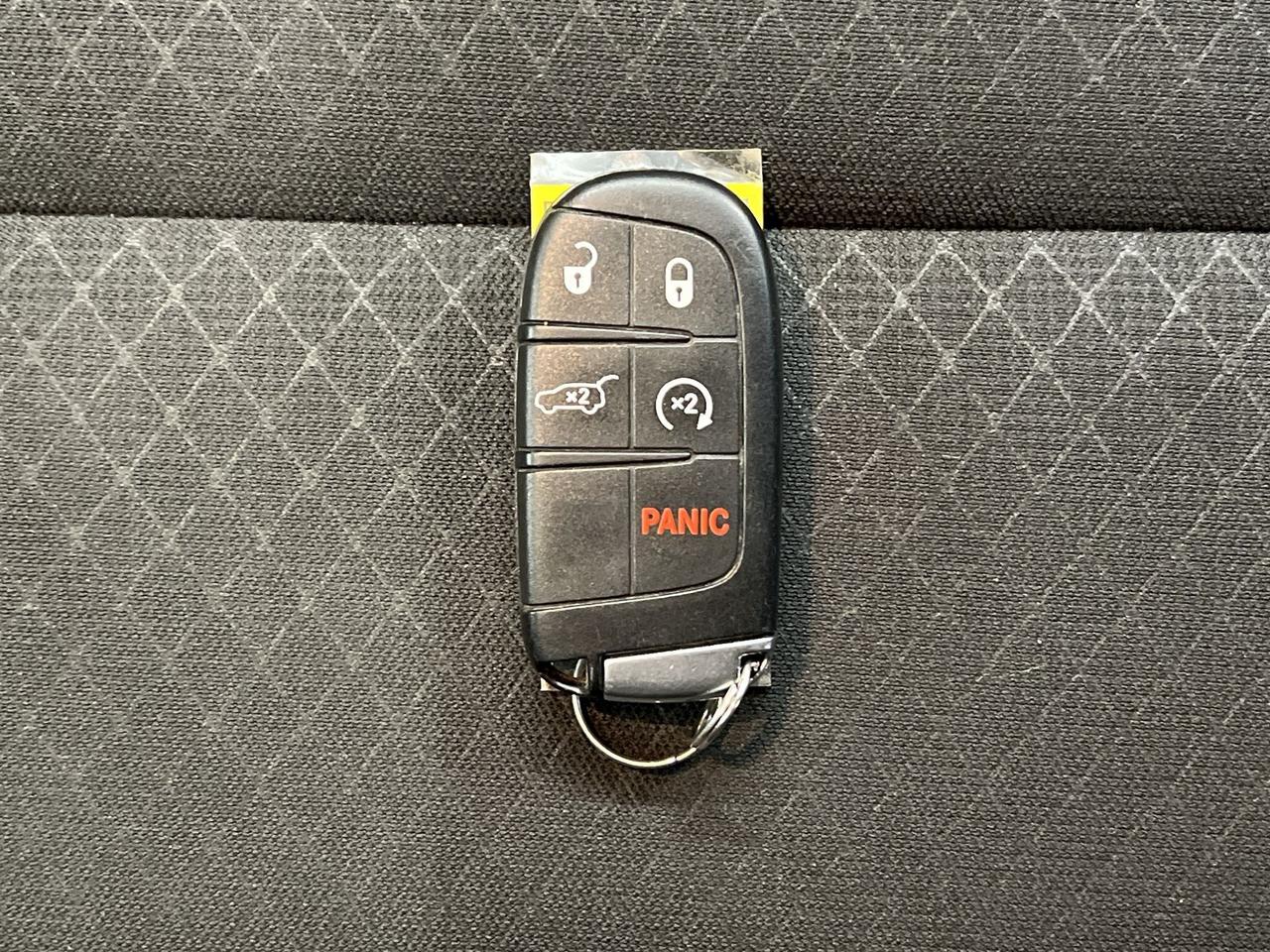2018 Jeep Grand Cherokee UPLAND | 4X4 | SUNROOF | HTD SEATS | REMOTE START Photo