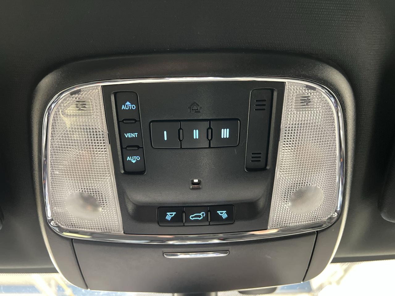 2018 Jeep Grand Cherokee UPLAND | 4X4 | SUNROOF | HTD SEATS | REMOTE START Photo
