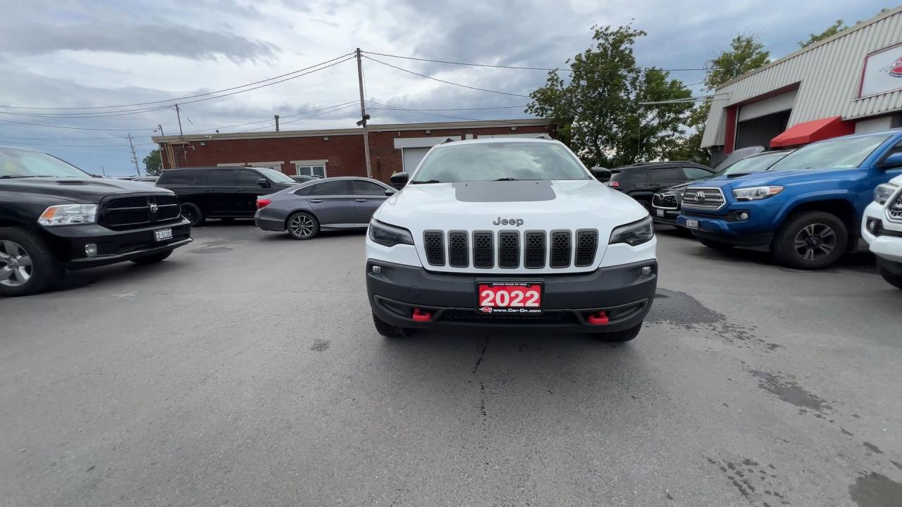 2022 Jeep Cherokee TRAILHAWK 4X4| HTD LEATHER| V6|REMOTE START|ALLOYS Photo2