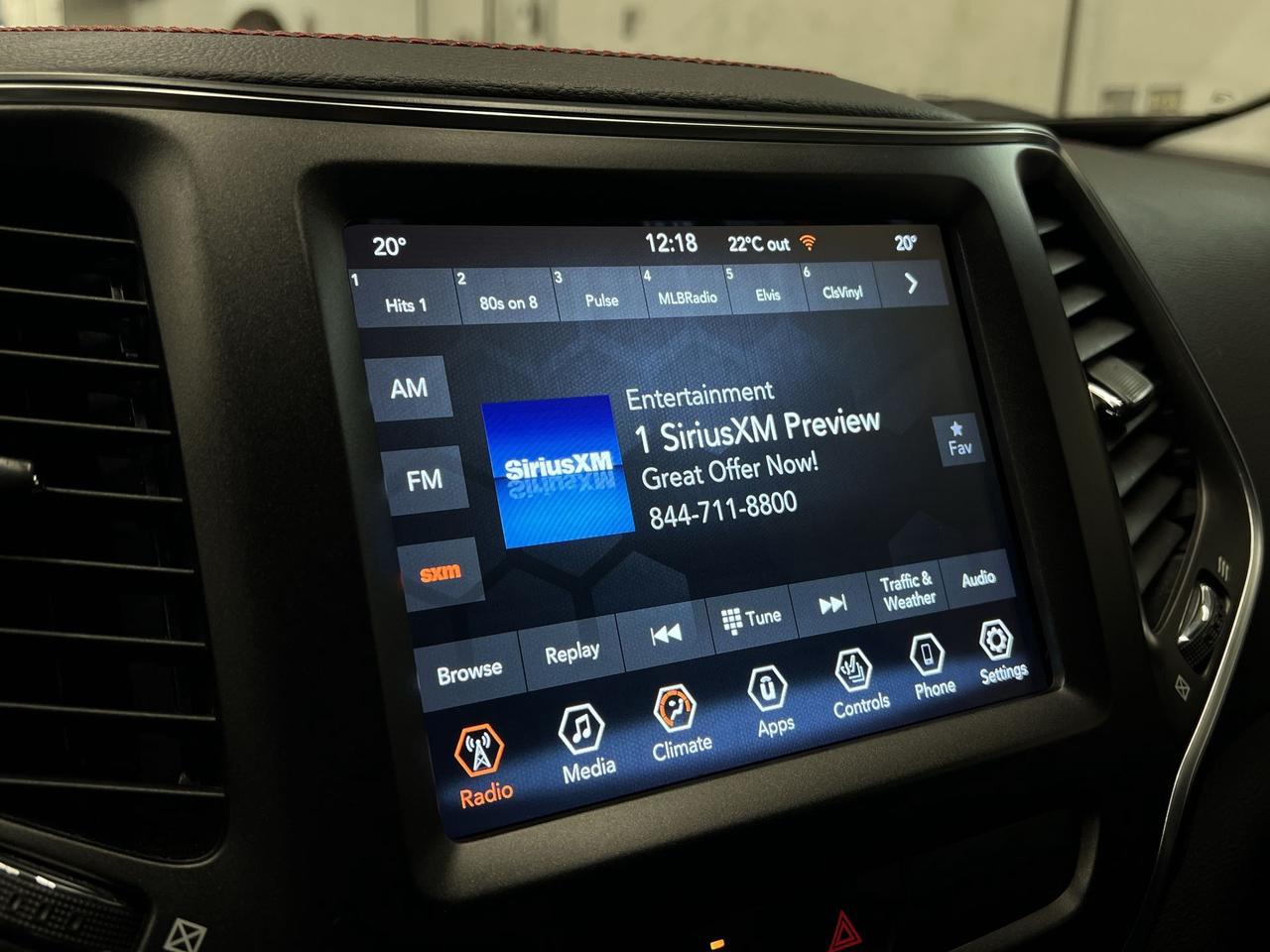 2022 Jeep Cherokee TRAILHAWK 4X4| HTD LEATHER| V6|REMOTE START|ALLOYS Photo