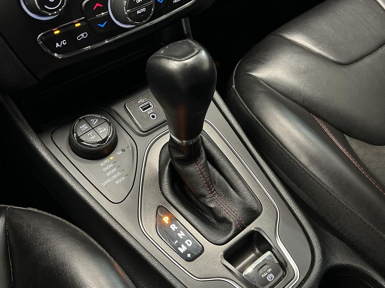 2022 Jeep Cherokee TRAILHAWK 4X4| HTD LEATHER| V6|REMOTE START|ALLOYS Photo