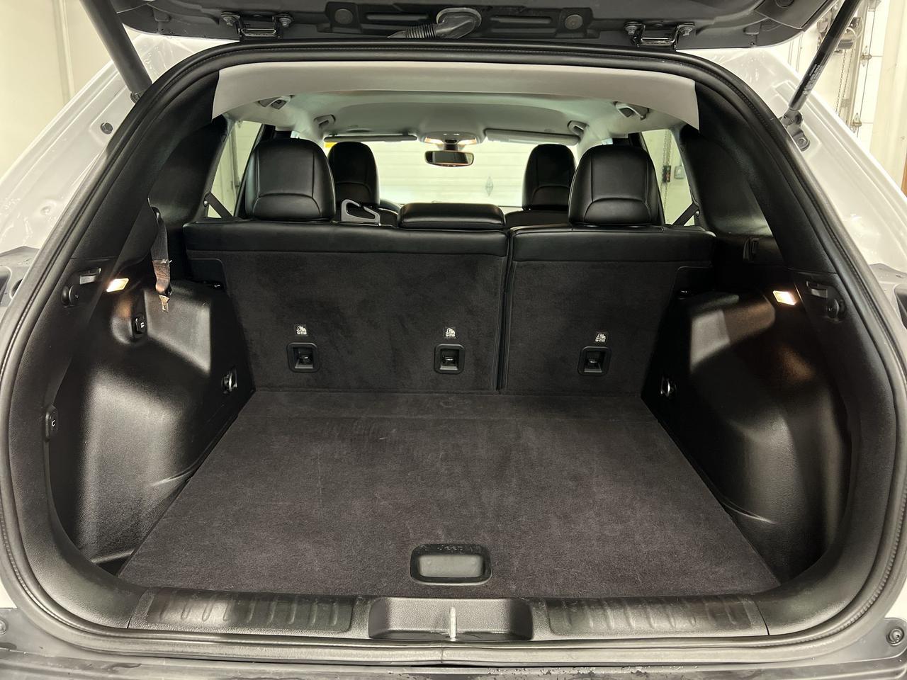 2022 Jeep Cherokee TRAILHAWK 4X4| HTD LEATHER| V6|REMOTE START|ALLOYS Photo