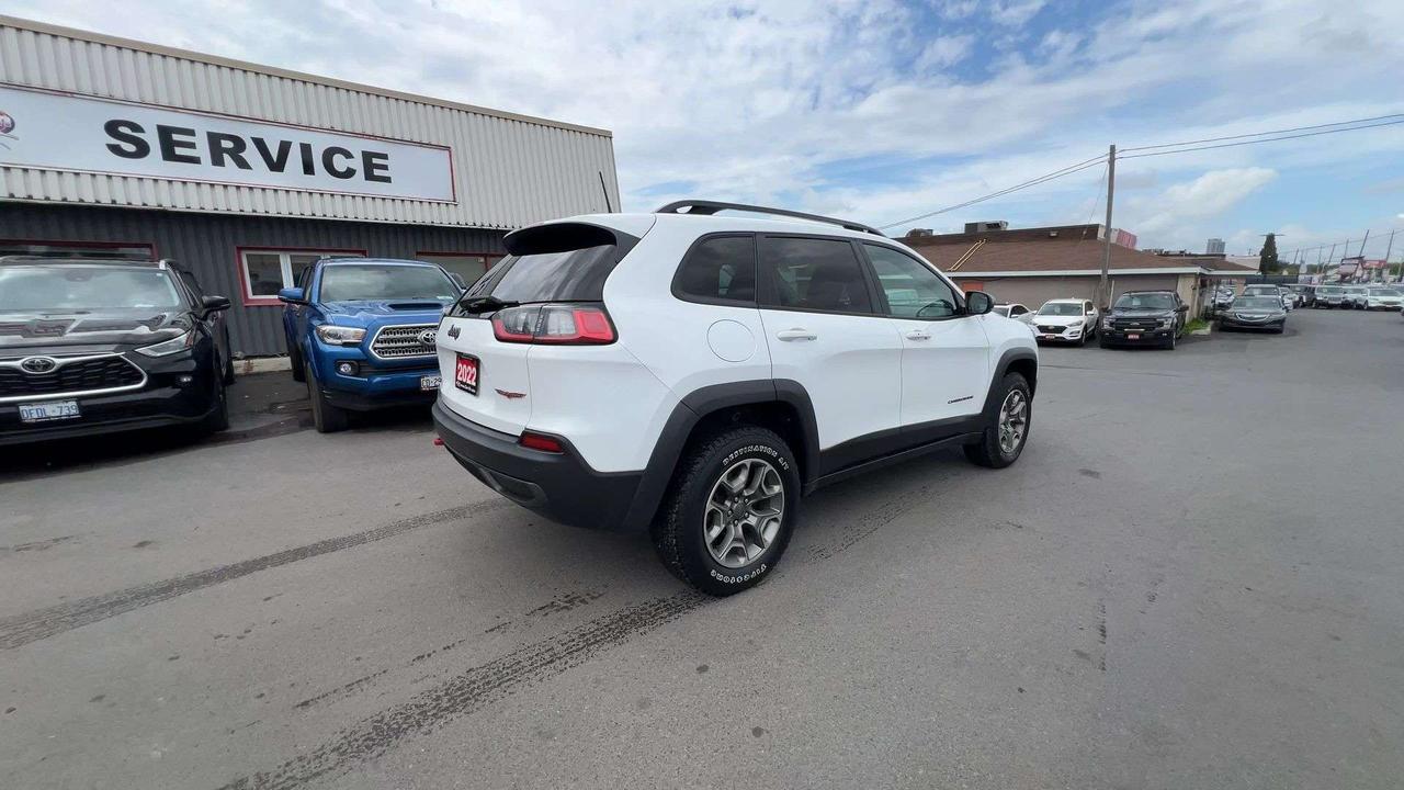 2022 Jeep Cherokee TRAILHAWK 4X4| HTD LEATHER| V6|REMOTE START|ALLOYS Photo