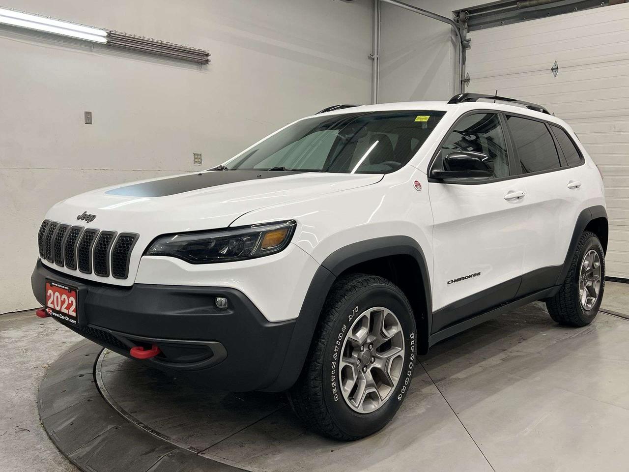 2022 Jeep Cherokee TRAILHAWK 4X4| HTD LEATHER| V6|REMOTE START|ALLOYS Photo