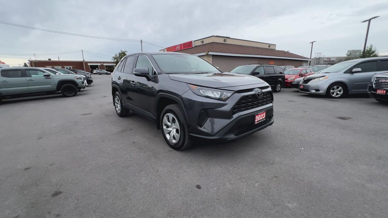 2023 Toyota RAV4 AWD | HEATED SEATS | CARPLAY | REAR CAM Photo