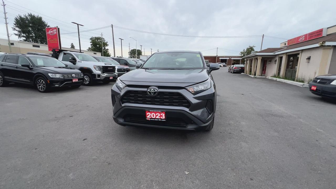 2023 Toyota RAV4 AWD | HEATED SEATS | CARPLAY | REAR CAM Photo