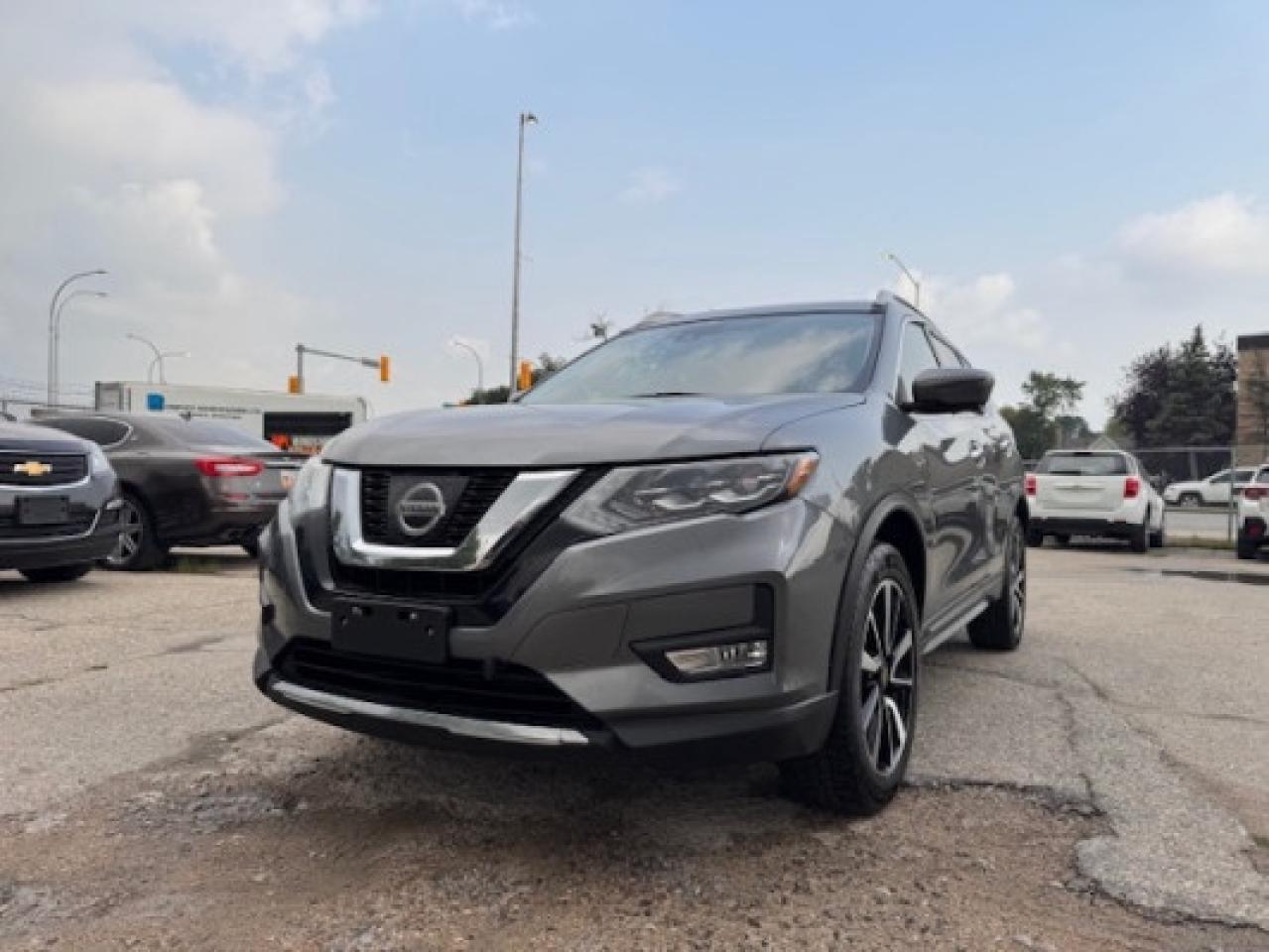 Used 2017 Nissan Rogue S 4dr All-wheel Drive CVT for sale in Winnipeg, MB