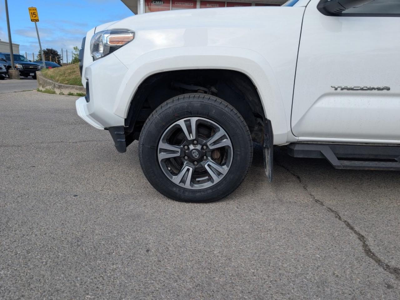 2017 Toyota Tacoma TRD Sport  **20 SERVICE RECORDS** Photo