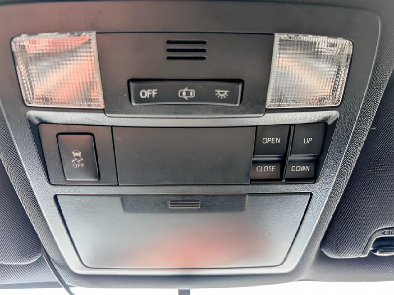 2017 Toyota Tacoma TRD Sport  **20 SERVICE RECORDS** Photo