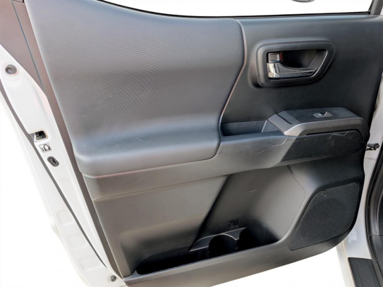 2017 Toyota Tacoma TRD Sport  **20 SERVICE RECORDS** Photo