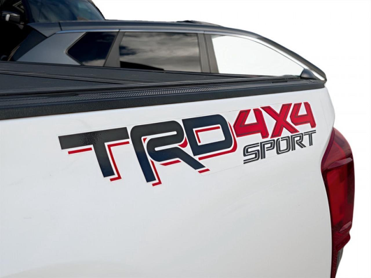 2017 Toyota Tacoma TRD Sport  **20 SERVICE RECORDS** Photo