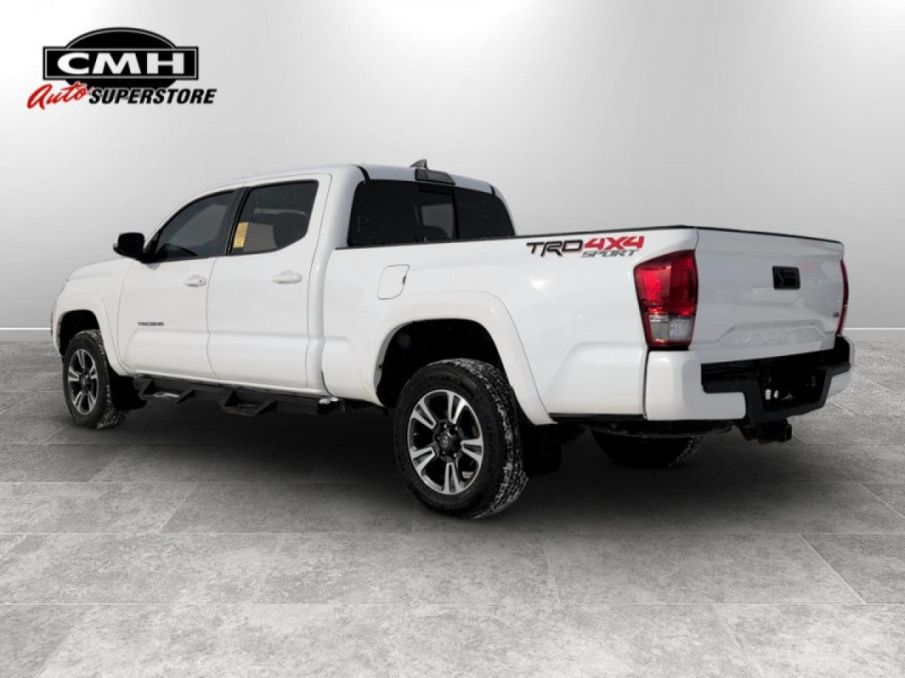 2017 Toyota Tacoma TRD Sport  **20 SERVICE RECORDS** Photo2