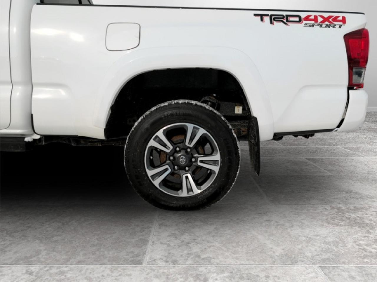 2017 Toyota Tacoma TRD Sport  **20 SERVICE RECORDS** Photo