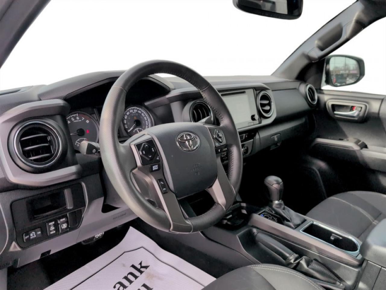 2017 Toyota Tacoma TRD Sport  **20 SERVICE RECORDS** Photo