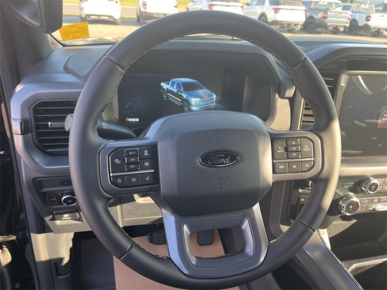 2025 Ford F-150 XLT  - 18" Wheels - Tow Package Photo5