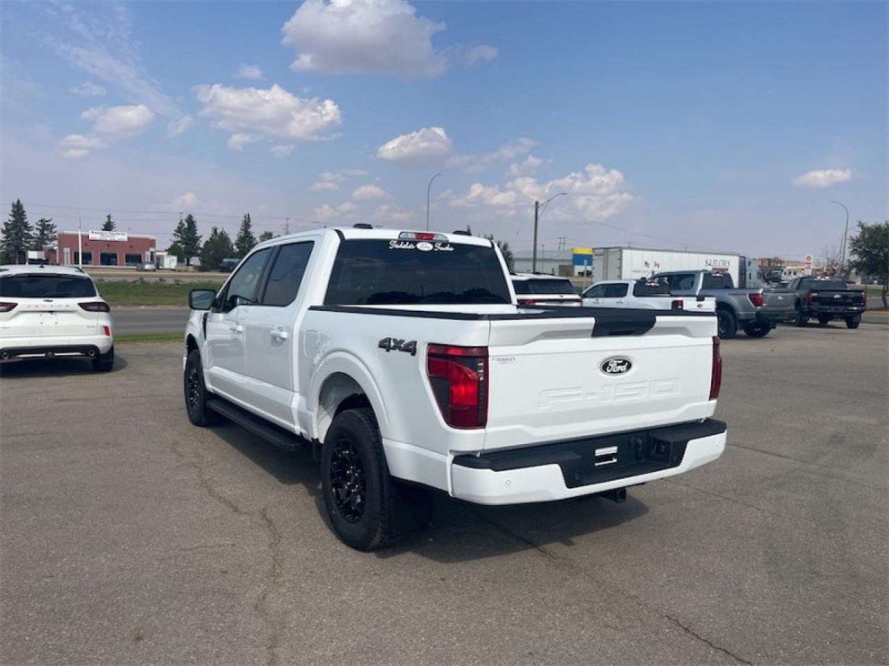 2025 Ford F-150 XLT  - 18" Wheels Photo5
