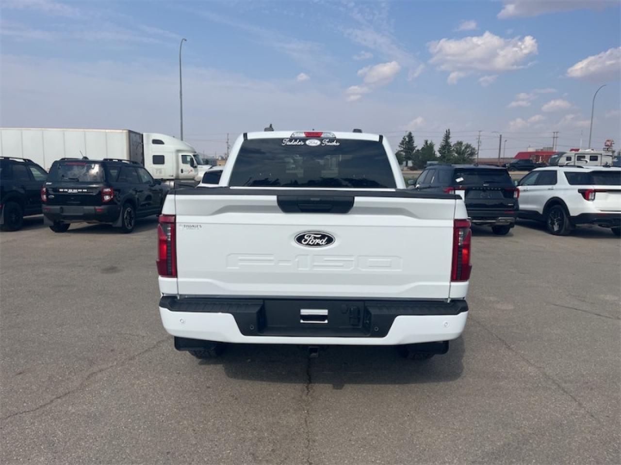 2025 Ford F-150 XLT  - 18" Wheels Photo5