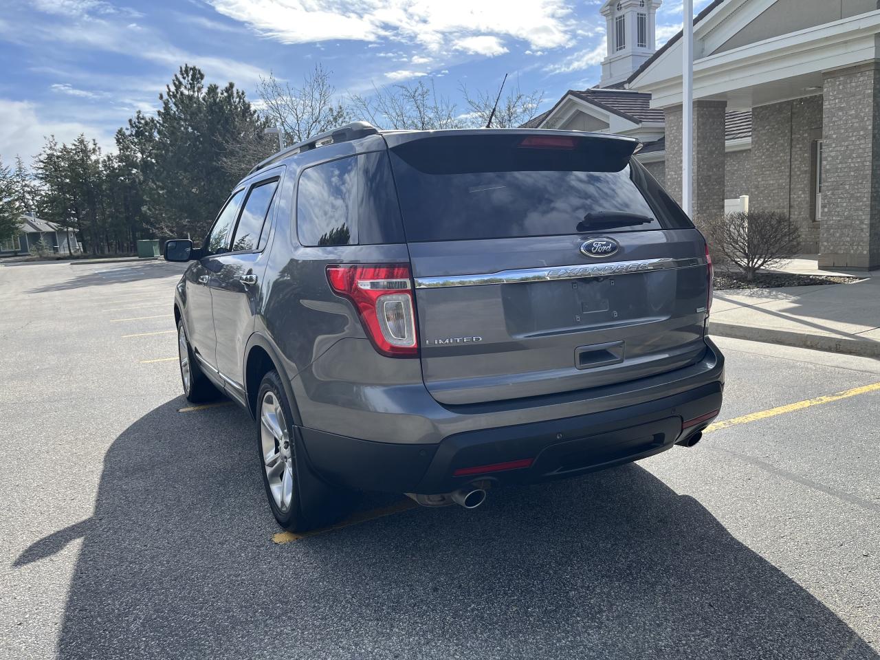 2014 Ford Explorer Limited 4WD - Photo #3