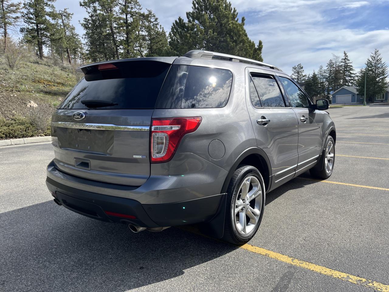 2014 Ford Explorer Limited 4WD - Photo #4